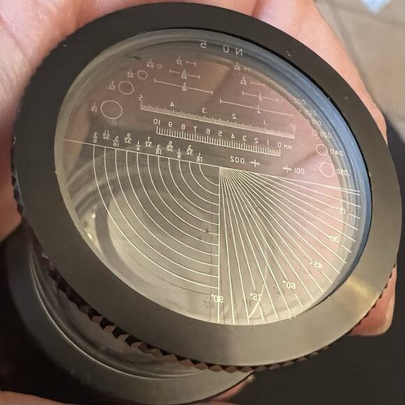 Peak Scale Lupe 7x with Original Case & Cap - Works - Picture 9 of 9